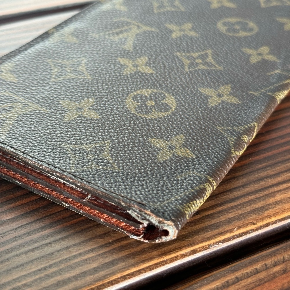 Louis Vuitton Monogram Long Vintage Wallet - Picture 4 of 16